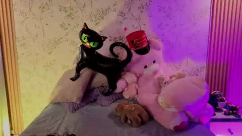 You honey online show from 6, 8, 2026