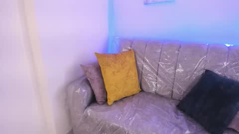    online show from 11, 2, 2026