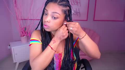 Snapshot of charlote_fun_a chatting on 17, 12, 2024 Charlote  online show from 17, 12, 2024