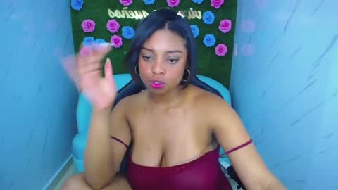 Snapshot of charlote_fun_a chatting on 12, 3, 2025 Charlote  online show from 12, 3, 2025