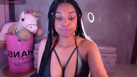 Snapshot of charlote_fun_a chatting on 14, 10, 2025 Charlote  online show from 14, 10, 2025