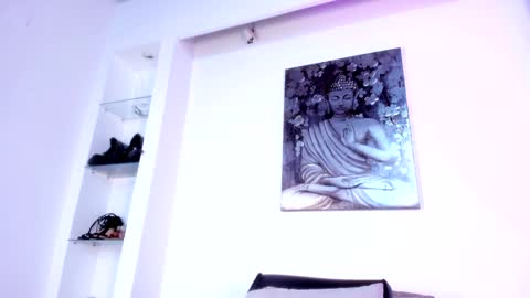 Snapshot of charlote_zc_ chatting on 9, 1, 2025 Charlote online show from 9, 1, 2025