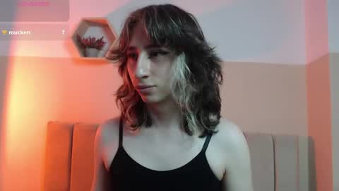 charlothe_dumont online show from 12, 6, 2026