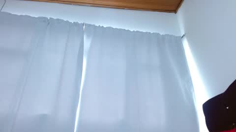 charlothe_wright online show from 17, 10, 2025