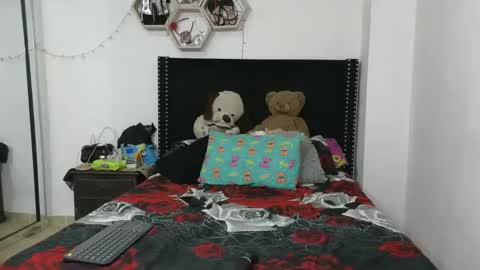 charlotte_027 online show from 21, 2, 2025