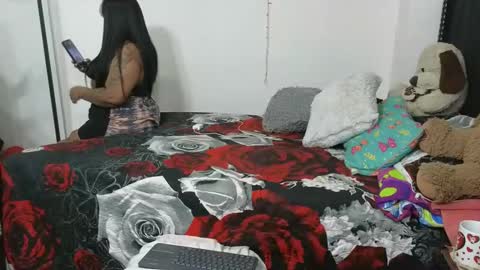 charlotte_027 online show from 23, 2, 2025