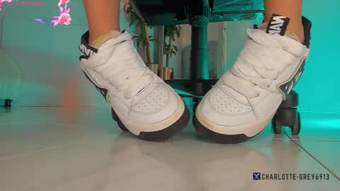 charlotte  grey online show from 1, 12, 2025