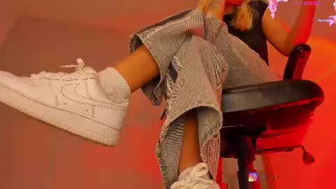 charlotte  grey online show from 29, 6, 2026