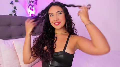 Charlotte james online show from 2, 3, 2025