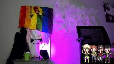 Snapshot of charlotte_joestar chatting on 12, 10, 2025 Charlie  online show from 12, 10, 2025