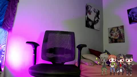 Charlie  online show from 16, 12, 2025