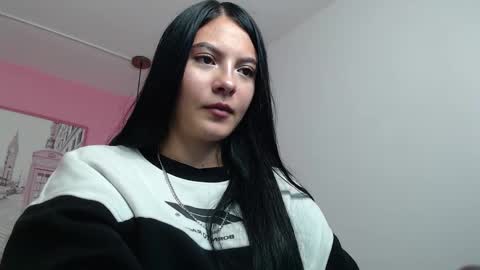 Charlott online show from 12, 11, 2025