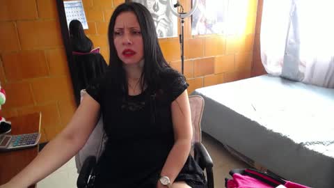 Snapshot of charlotte_temple chatting on 21, 12, 2024 Charlotte online show from 21, 12, 2024