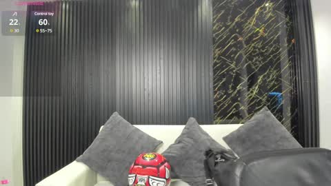 Charlotte  Everyday From 0700 to 1300 Col Time online show from 8, 2, 2025