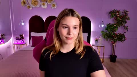 charlotteatwood online show from 5, 5, 2026