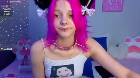 charlotteharuko online show from 15, 7, 2026