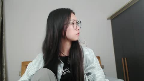 Snapshot of charlottelin chatting on 8, 12, 2024 Charlotte online show from 8, 12, 2024