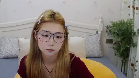 Snapshot of charlottelin chatting on 14, 10, 2025 Charlotte online show from 14, 10, 2025