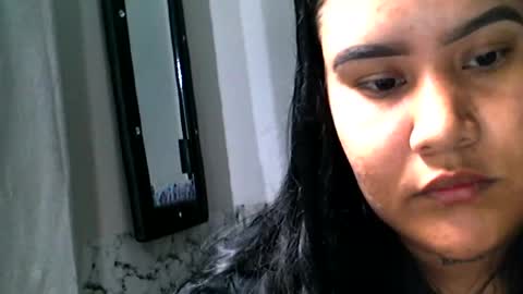 Snapshot of charlottequeen_21 chatting on 14, 7, 2026 charlottequeen_21 online show from 14, 7, 2026