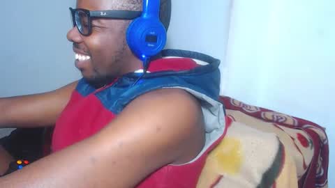 charly_vergonti_ online show from 5, 10, 2025