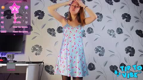 Snapshot of charming_berry_ chatting on 2, 12, 2024 Lisa online show from 2, 12, 2024