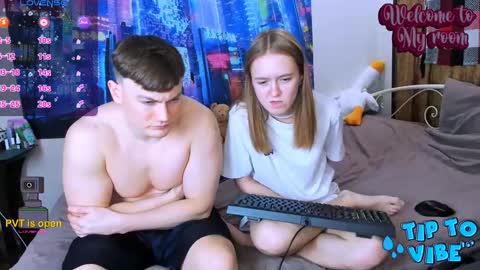 Snapshot of charming_berry_ chatting on 12, 2, 2025 Lisa online show from 12, 2, 2025