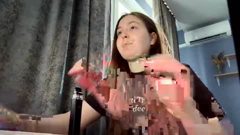 charmingggirl online show from 3, 5, 2026