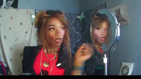 Miss Chocolate online show from 2, 3, 2025