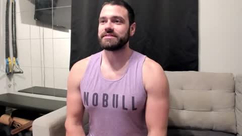 Snapshot of chasemason20 chatting on 10, 1, 2025 Onlyfans chasingfit Instagram the arguer Twitter chasingfitOF online show from 10, 1, 2025