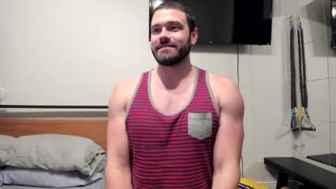 Snapshot of chasemason20 chatting on 28, 1, 2025 Onlyfans chasingfit Instagram the arguer Twitter chasingfitOF online show from 28, 1, 2025