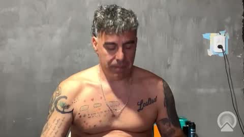 Snapshot of chato012 chatting on 6, 11, 2025 chato012 online show from 6, 11, 2025