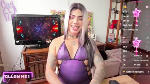 Snapshot of chaturmodels chatting on 22, 2, 2025 Sophie online show from 22, 2, 2025