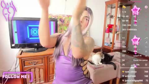 Snapshot of chaturmodels chatting on 22, 2, 2025 Sophie online show from 22, 2, 2025