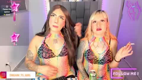 Snapshot of chaturmodels chatting on 27, 9, 2025 Sophie online show from 27, 9, 2025