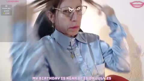 CHAYLA VICTORIA RUIZ  online show from 16, 7, 2026