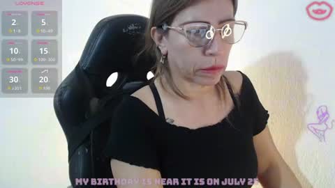 CHAYLA VICTORIA RUIZ  online show from 20, 7, 2026