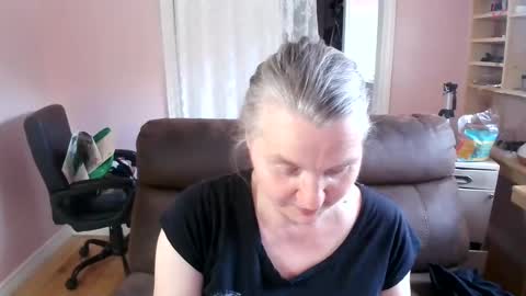 chealsiek online show from 28, 6, 2026