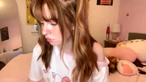 cheekykatx online show from 9, 10, 2025