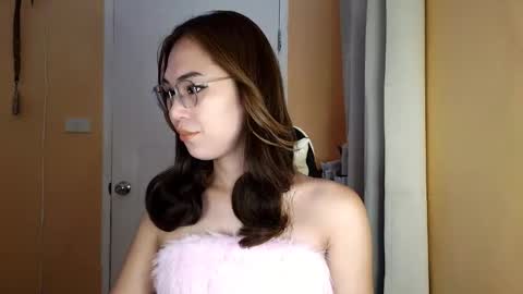 chelly4u69 online show from 13, 2, 2026