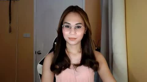 chelly4u69 online show from 24, 2, 2026