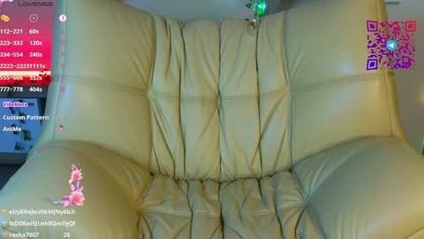 Snapshot of chelseacerys chatting on 6, 2, 2025 Mona online show from 6, 2, 2025