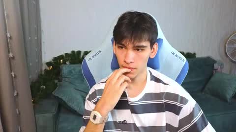 LUCASRYANPVT IS OPEN online show from 12, 2, 2025