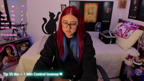 cherry_blushh online show from 2, 12, 2025