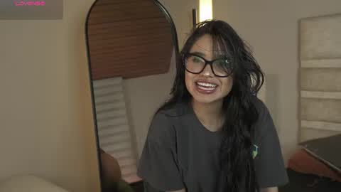 cherry_bunnyx online show from 14, 7, 2026