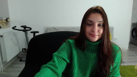 Snapshot of cherry_pie95 chatting on 18, 2, 2026 Sherry online show from 18, 2, 2026