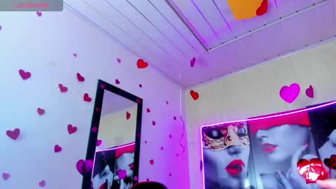 Cherry small4 online show from 18, 3, 2026