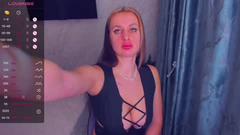 cherry_starrr online show from 5, 1, 2025