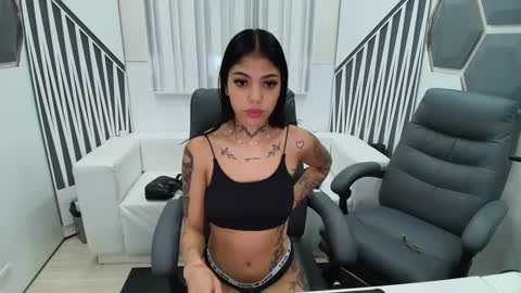 Sussan Cherry  online show from 3, 10, 2025