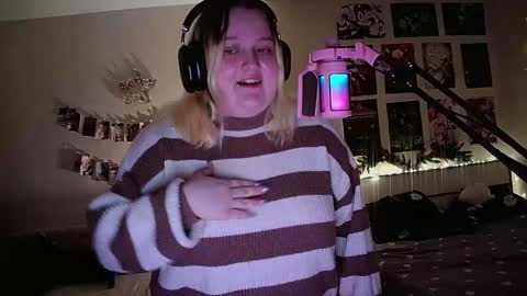 cherrybaby_0 online show from 30, 12, 2024