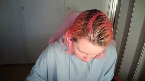 cherrybaby_0 online show from 11, 5, 2026